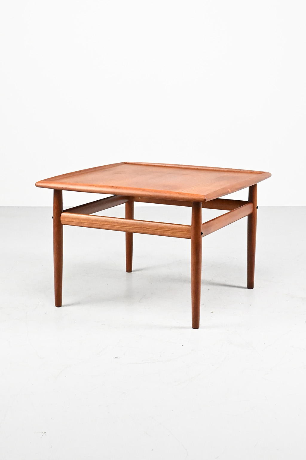 00000 Teak salontafel 01