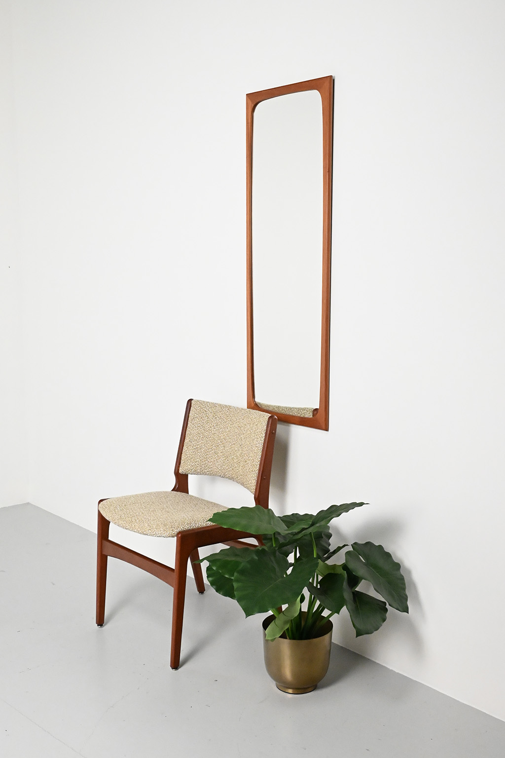 72242 Deense teak spiegel 09