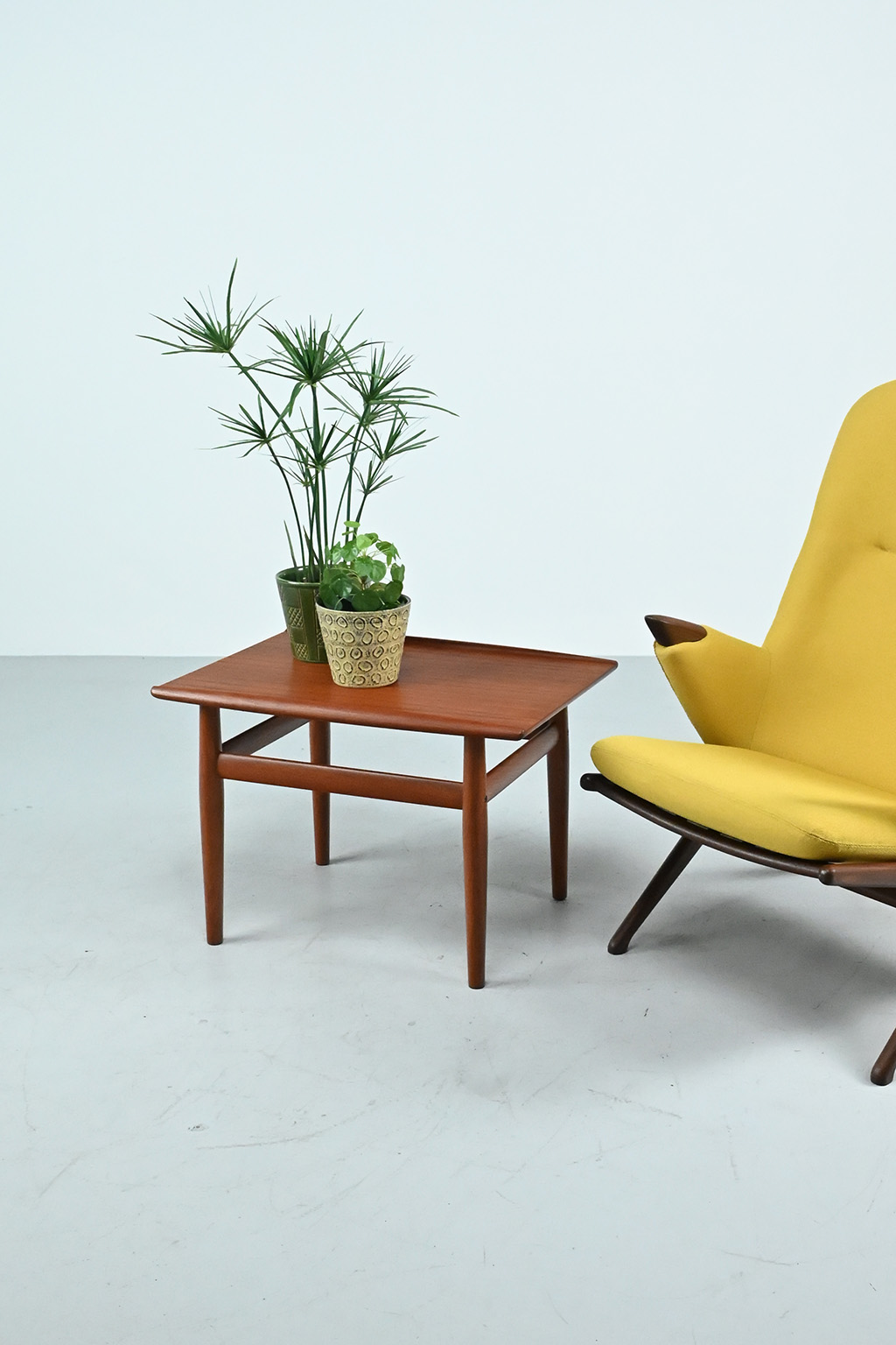 72498 Grete Jalk salontafel 12