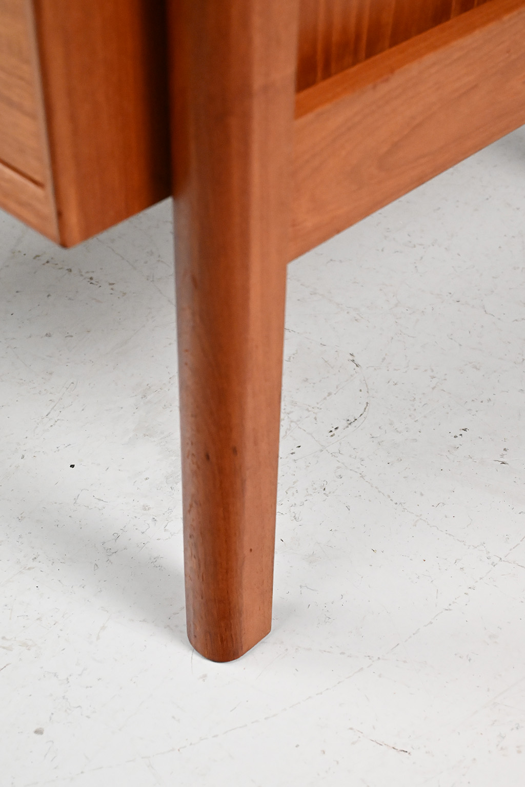 72558 Deens teak bureau 13